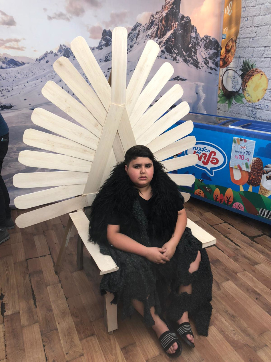 נראה שהוא פחות נהנה מהמעמד. דקל וקנין (צילום: יח''צ)