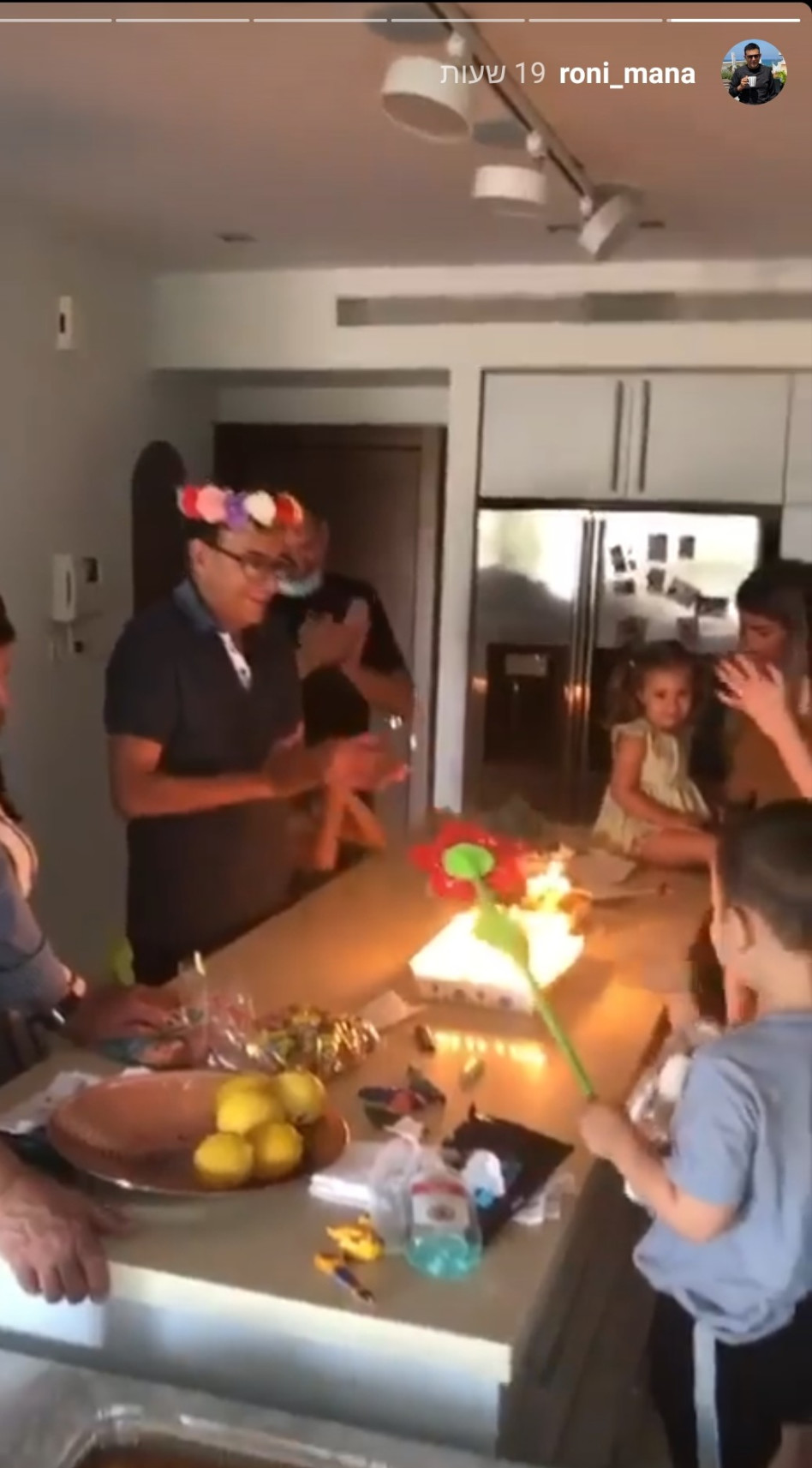 רוני מאנה חוגג יום הולדת (צילום: צילום מסך אינסטגרם)