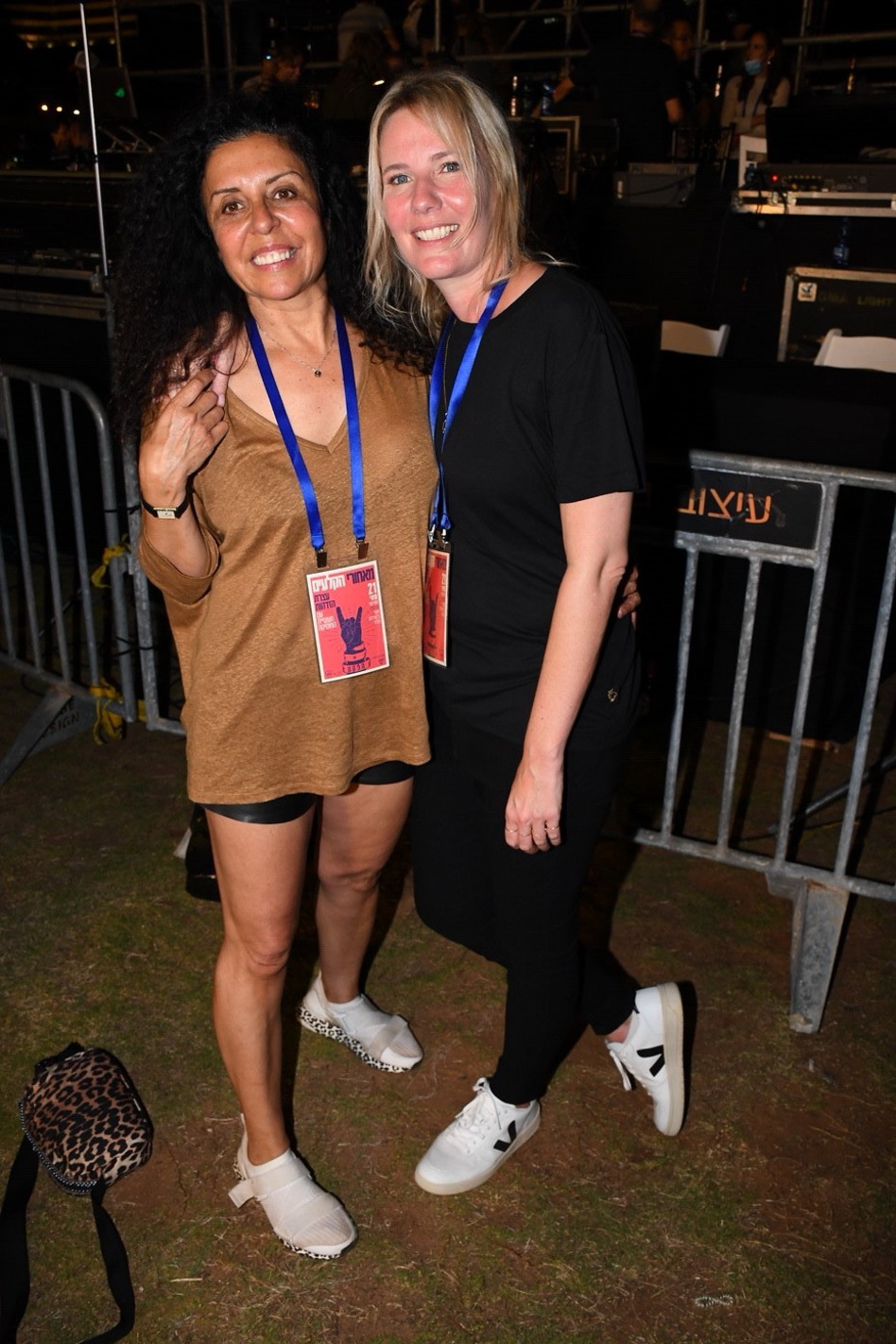 ענבר נכט ורותי קסטיאל (צילום: אביב חופי)