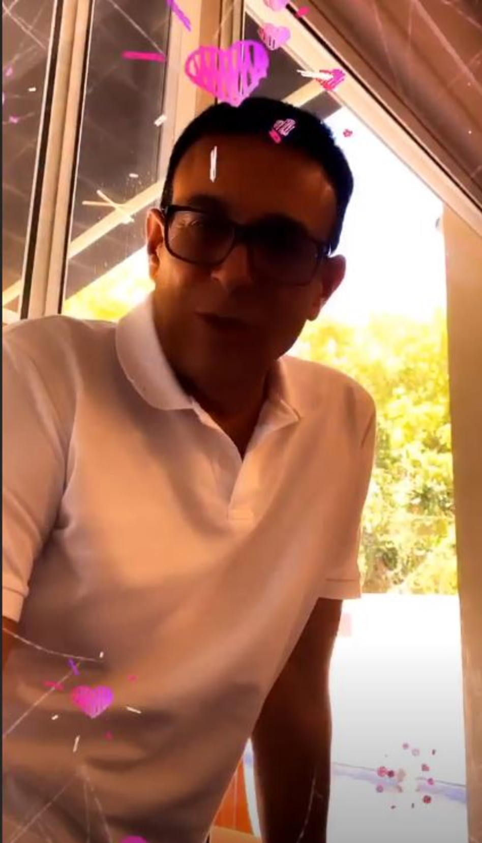 רוני מאנה מבלה אצל אופירה (צילום: אינסטגרם)