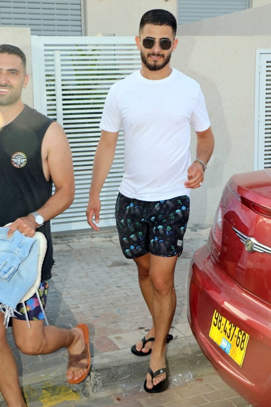 החבר הטוב. עדן חסון (צילום: אביב חופי)