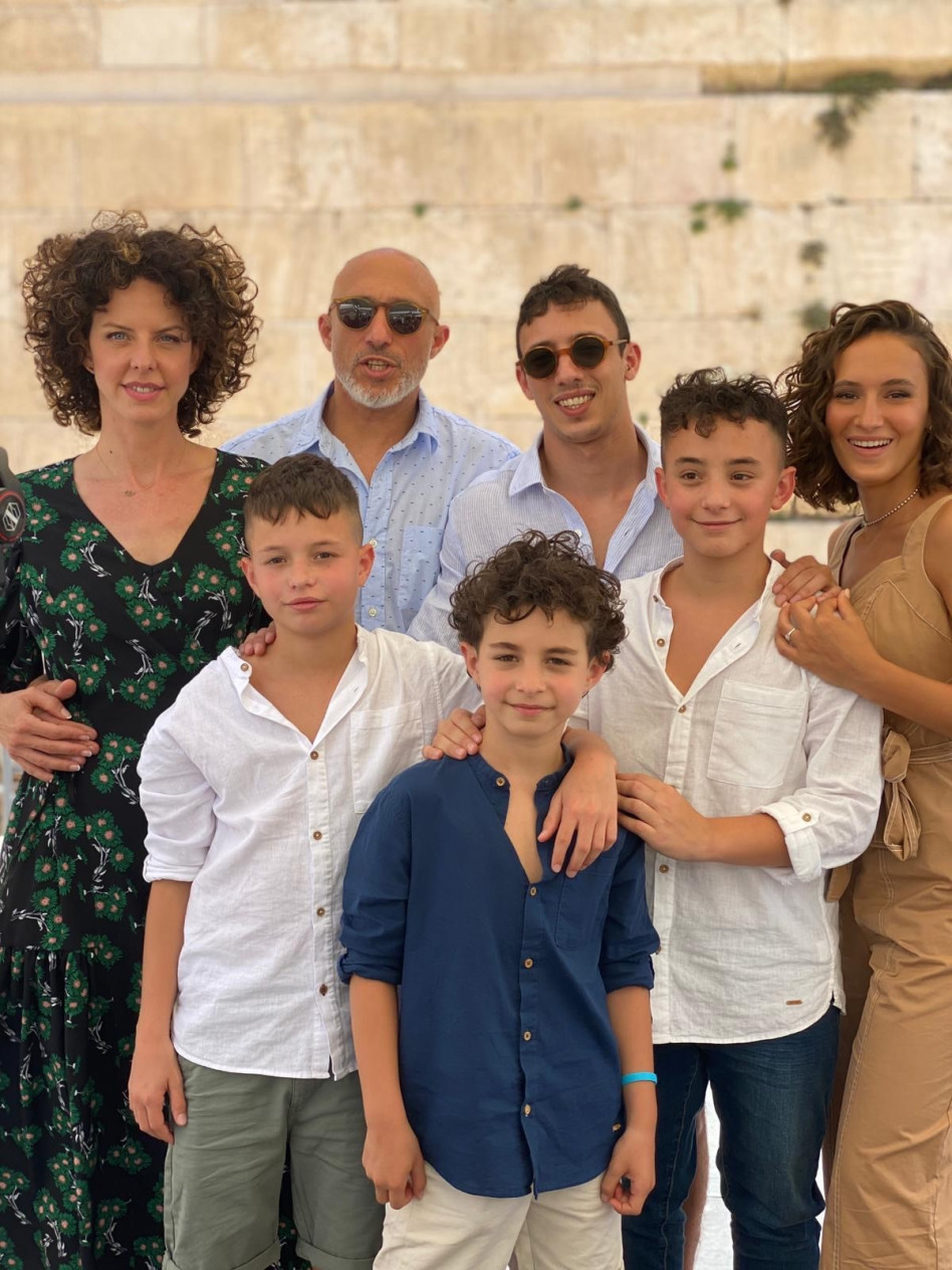 שירה, יהלי, עומר, רוי, אסי, יהונתן וטלי (צילום: אינסטגרם)