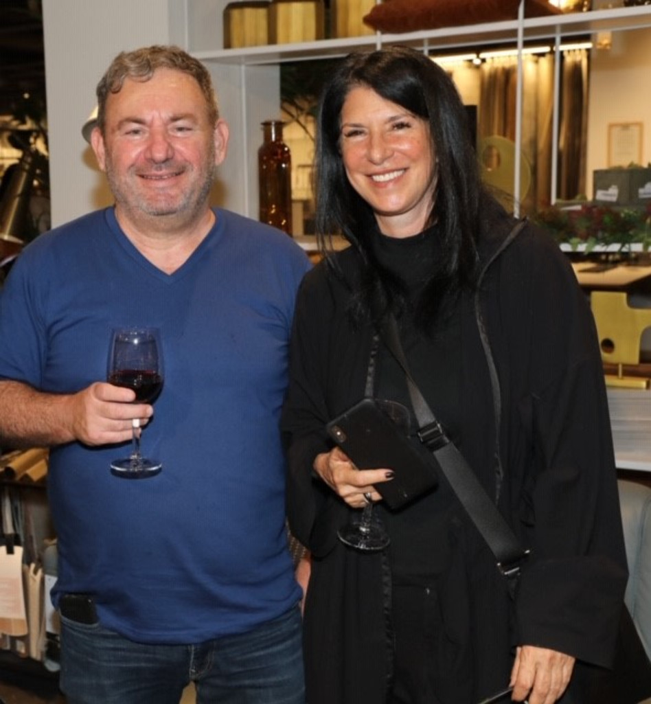 ענת חפץ ושוקי אברמוביץ' (צילום: רפי דלויה)