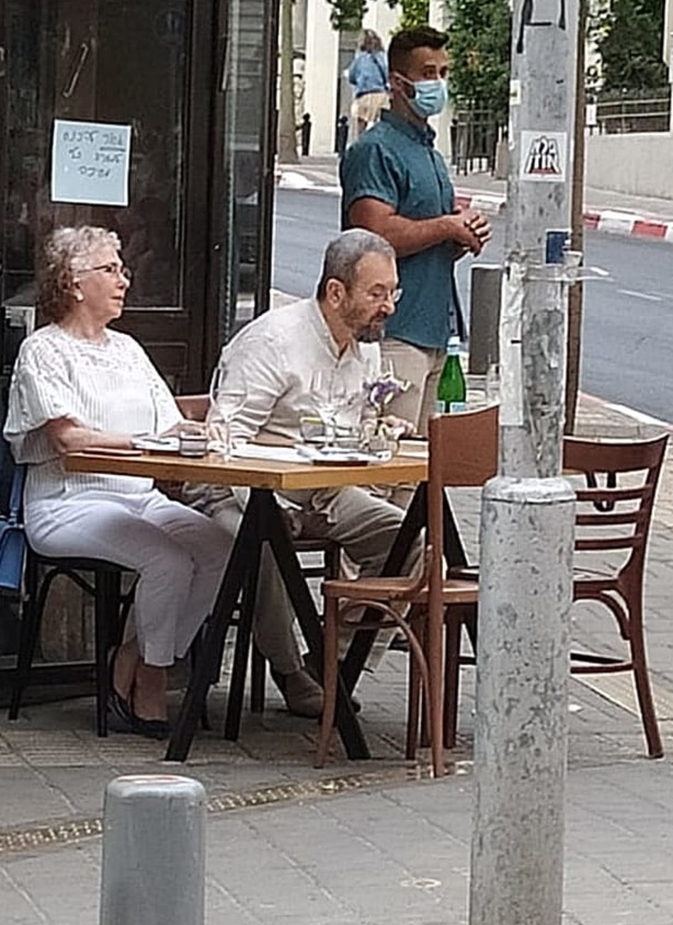 העיקר שהמאטבח שומר על הנהלים. אהוד ברק, נילי פריאל (צילום: פול סגל)