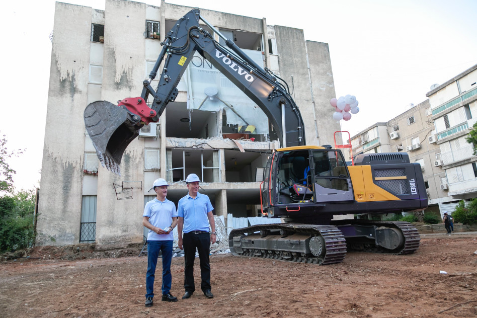 עמי פרץ וישראל גל (צילום: דורון סהר)