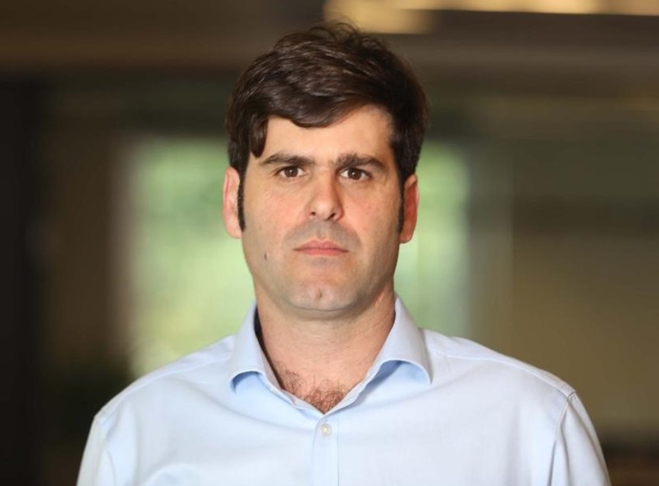 רוני קאירי  (צילום: סיון פרג')