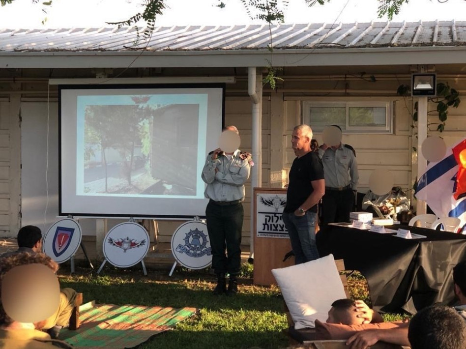 ניר גלבוע ומפקד הפלגה (צילום: לירן מלכה)