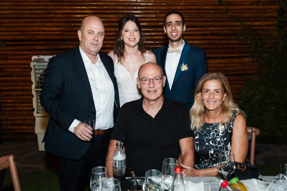אתי וגבי רוטר, אופיר גורדון, ארבל תמרי ואמיר תמרי  (צילום: תומר מונטילה)