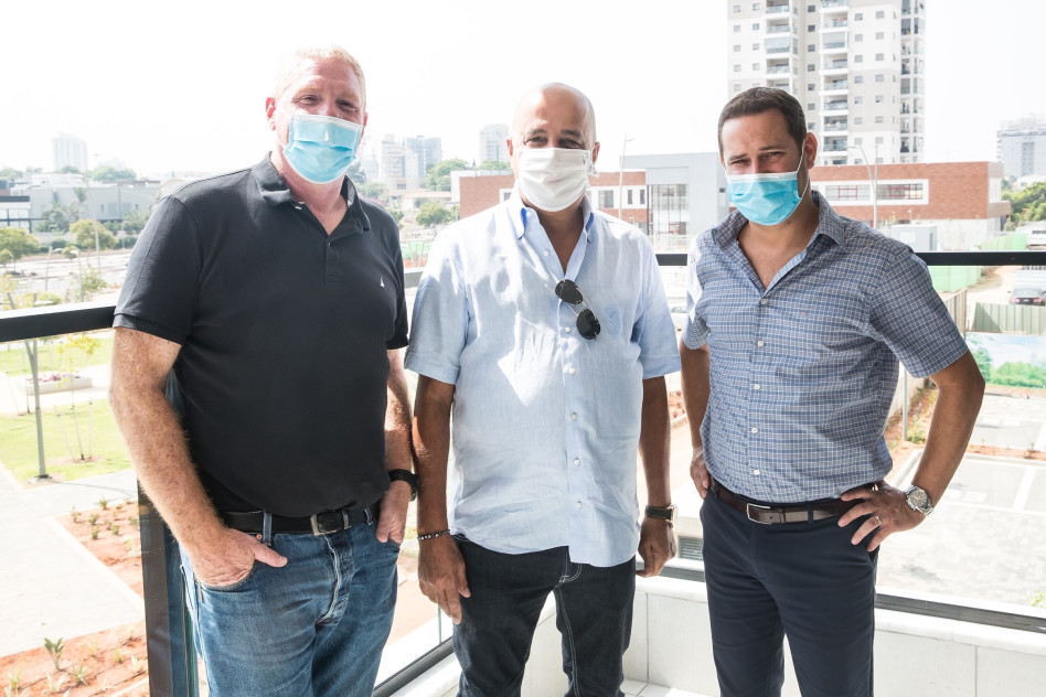 רז קינסטליך, עמוס לוזון ורונן גינזבורג (צילום: עודד קרני)