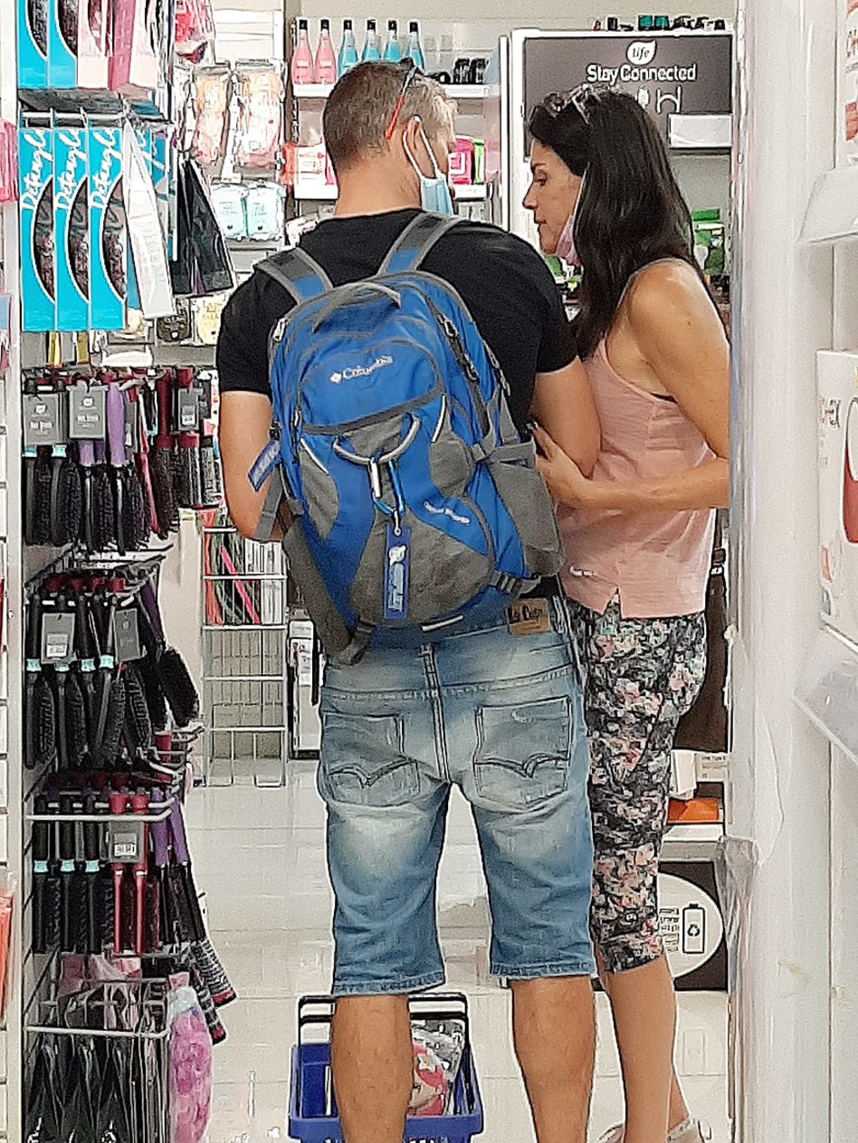 שירז טל צמודה לחדש (צילום: פול סגל)