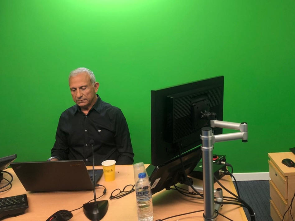 איתן בן אליהו (צילום: האוניברסיטה הפתוחה)