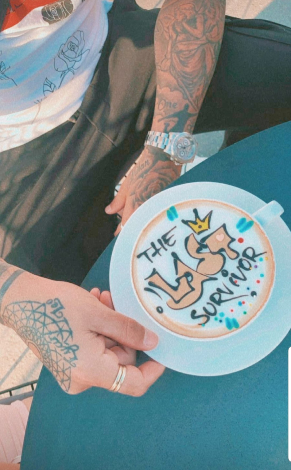 הקפה של אסי בוזגלו (צילום: צילום מסך אינסטגרם)