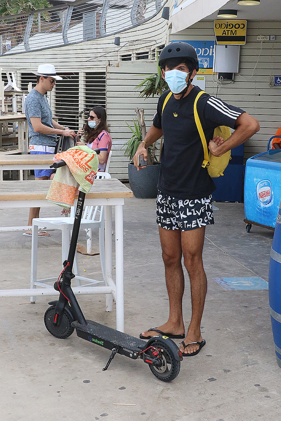 הפרזנטור החדש של משרד התחבורה (צילום: פול סגל)