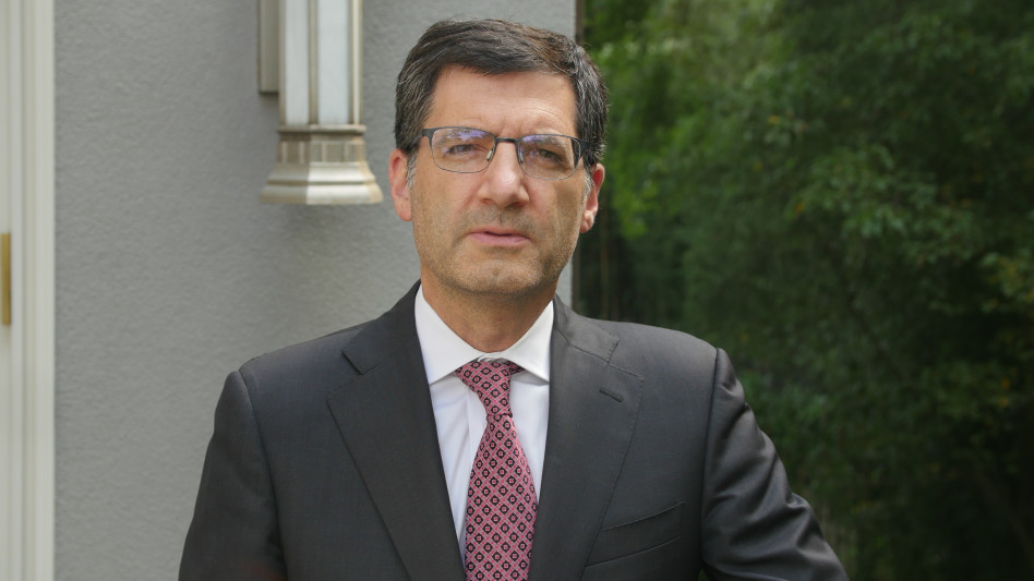 סטיבן וויל (צילום: Mint Media)