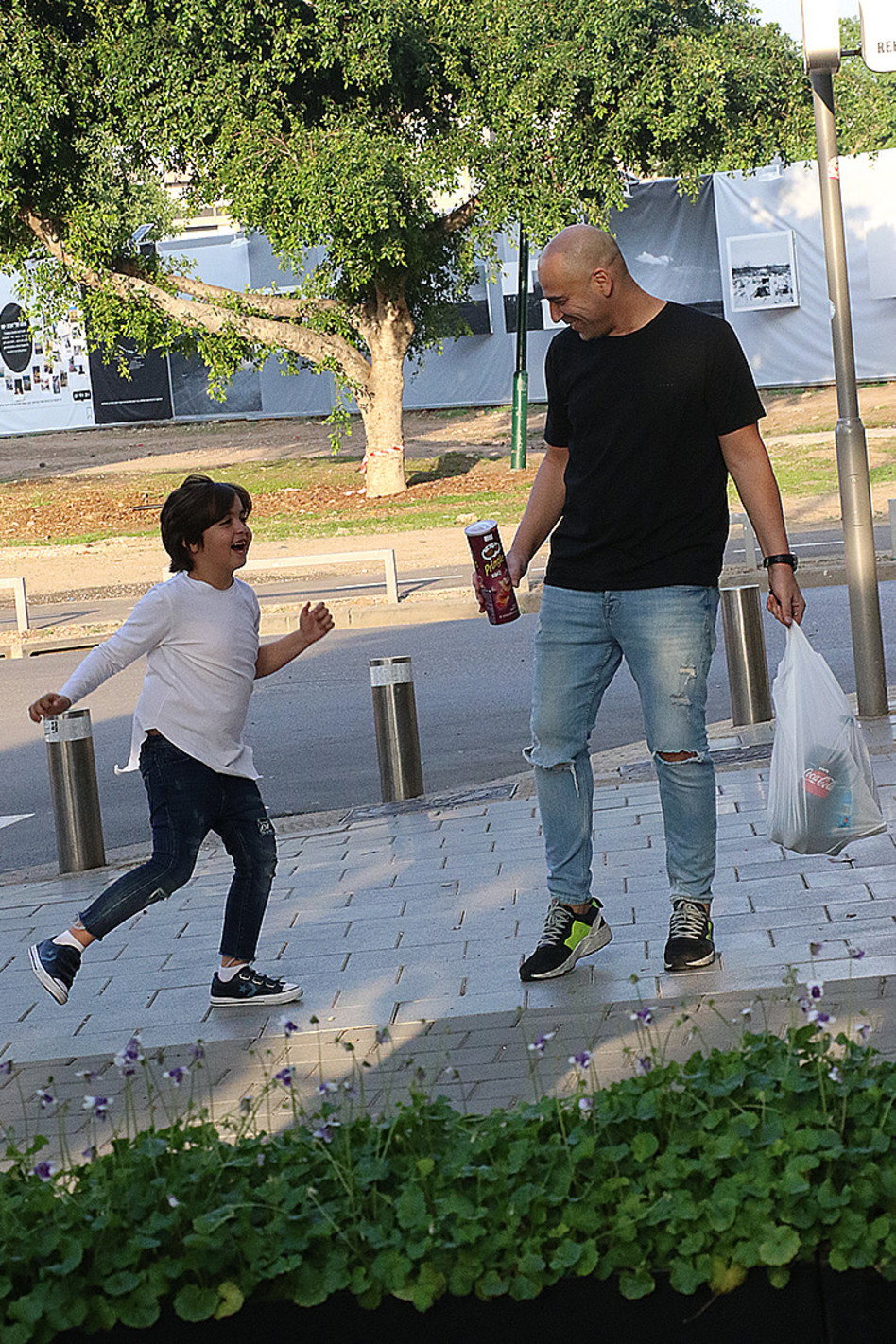 עוזי אזולאי, לני (צילום: פול סגל)