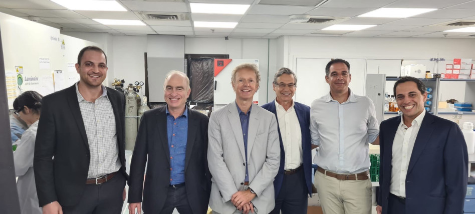 גיא חפר, שרון פימה, דני אילון, ז'אן לוק בודסון, ג'ייקוב למפרט ועמרי שיינין&nbsp; (צילום: באדיבות חברת מיט טק)