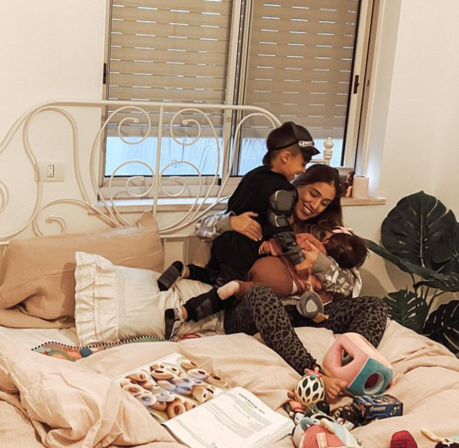 שני אלון (צילום: צילום מסך אינסטגרם)