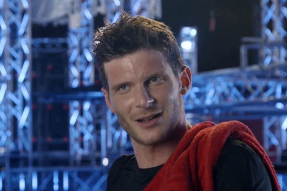 אורי איזק, חדשות 12 (צילום: צילום מסך מאקו, קשת 12)