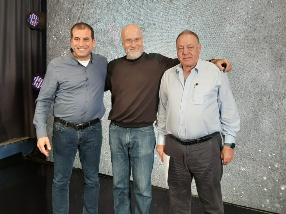 שמואל דונרשטיין, יורם יובל ועידן זו-ארץ (צילום: ענת ורניק)