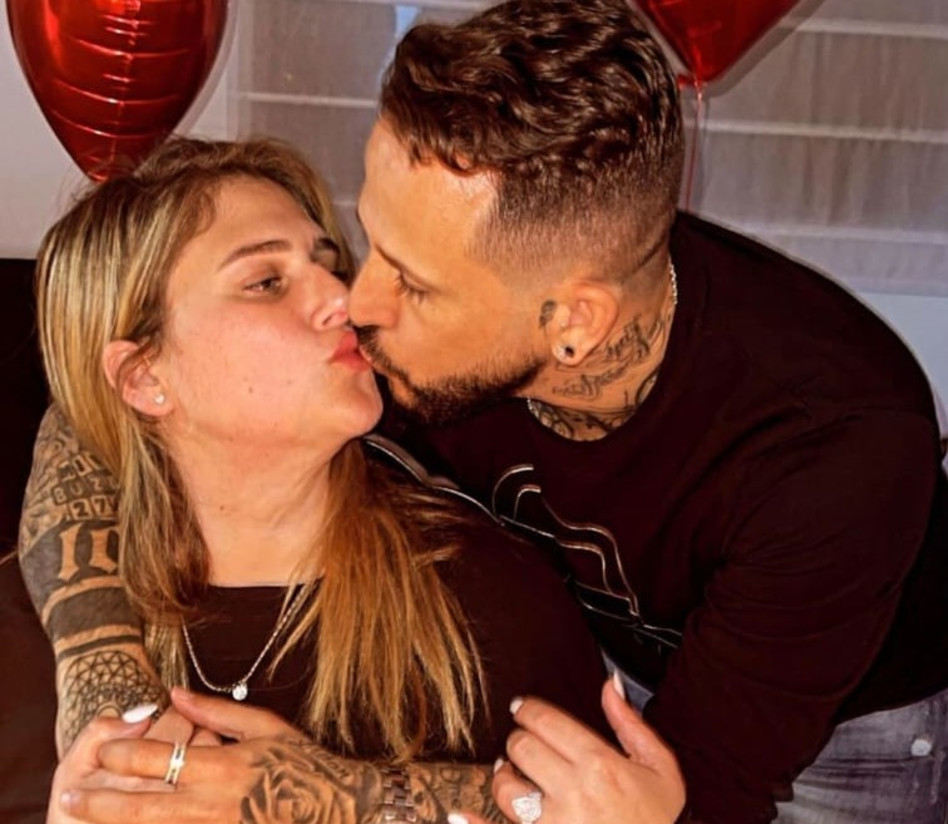 לא עוצרים. אסי בוזגלו, עדי בוזגלו (צילום: צילום מסך אינסטגרם)