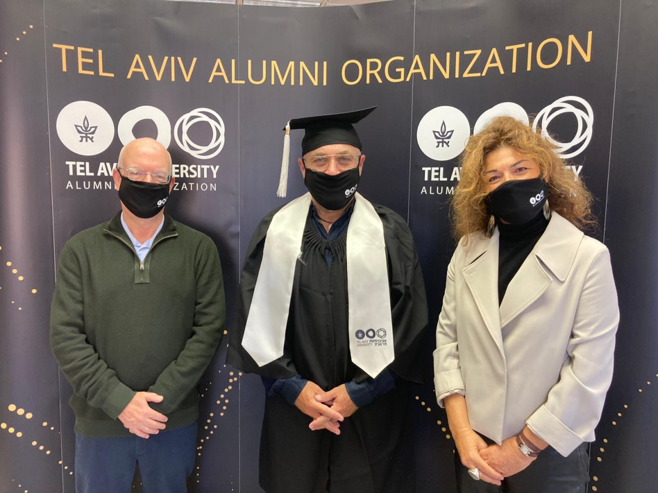  סיגלית בן חיון, דביר בנדק ואריאל פורת    (צילום: נאוה טרסי)