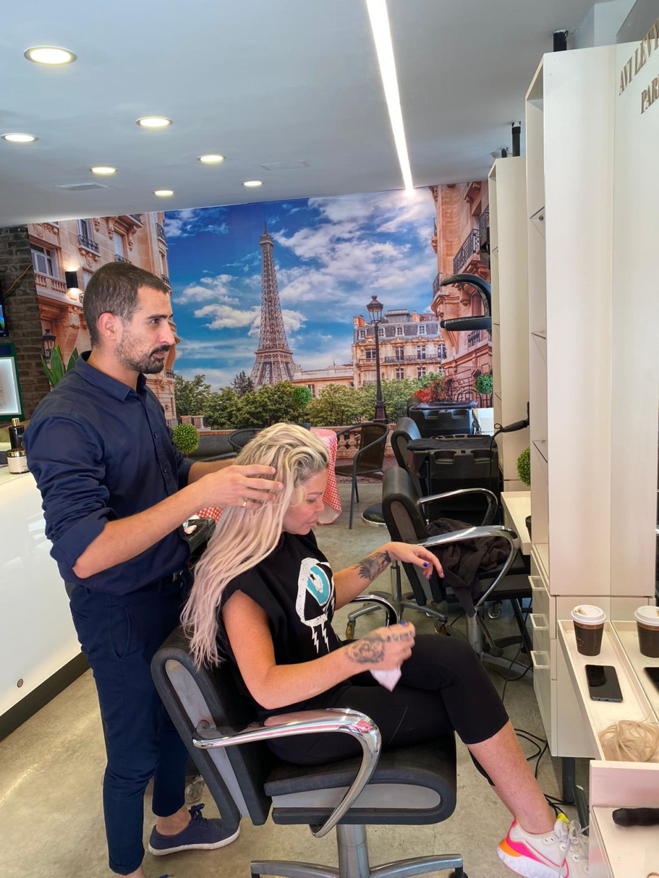 מתי אנחנו נתפנק במספרה?ג'ניפר סנוקל (צילום: פרטי)