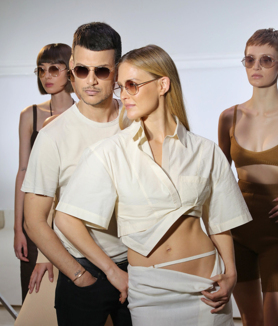 ואו, תראו את הבטן החטובה שלה! בר רפאלי, אסי עזר (צילום: רפי דלויה)