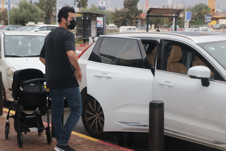 עמוס תמם, טל נרובאי (צילום: ניר פקין,באדיבות ''בוגבו'')