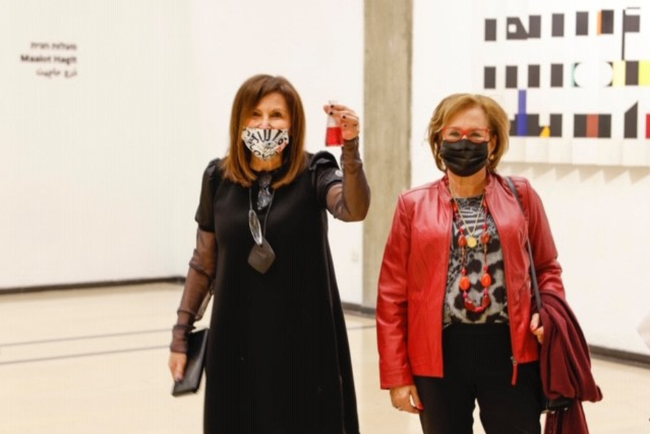 נאוה ברק ורחל ינאי (צילום: גיא יחיאלי)