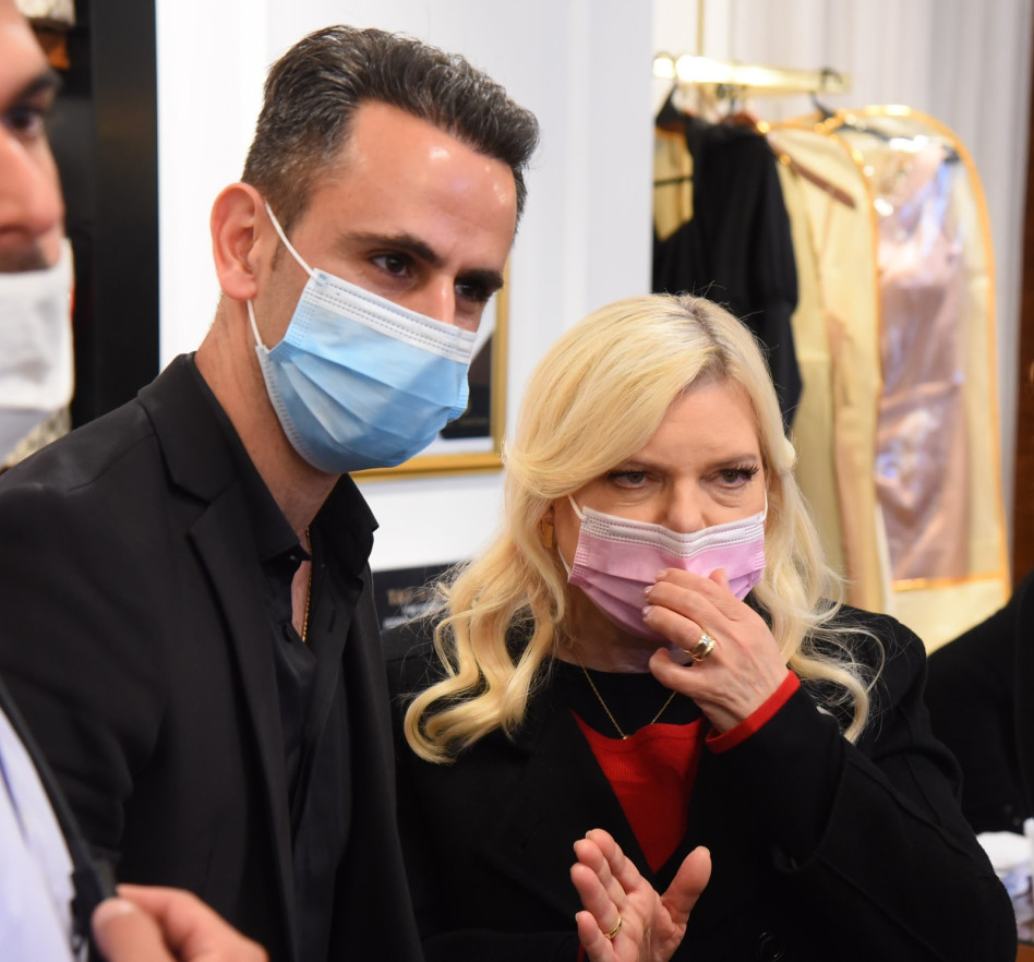 שרה נתניהו וזאיד זאיד בעל החנות (צילום: איציק גדייב)