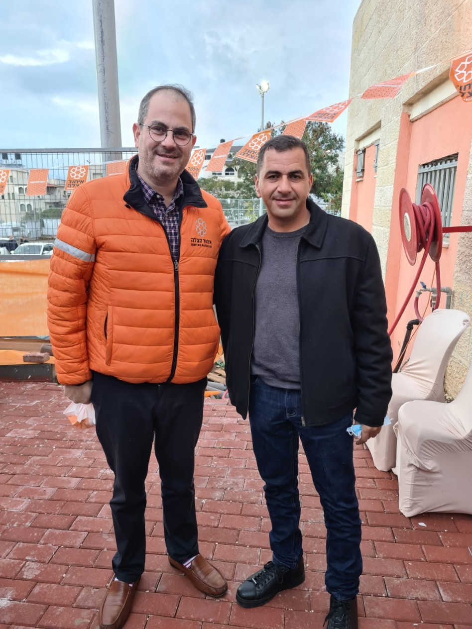 רני צים, אלי ביר (צילום: יחיאל גורפיין)