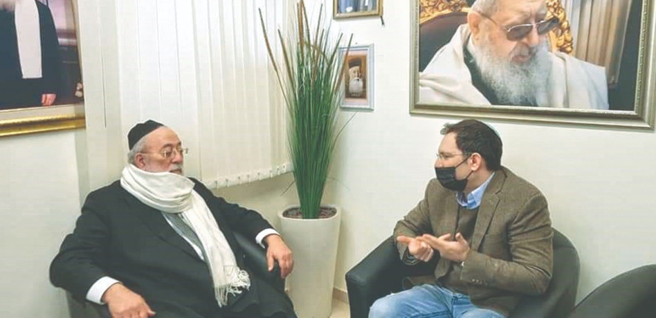  ד''ר מיכאל ויינפאס והרב עמר (צילום: יח''צ)