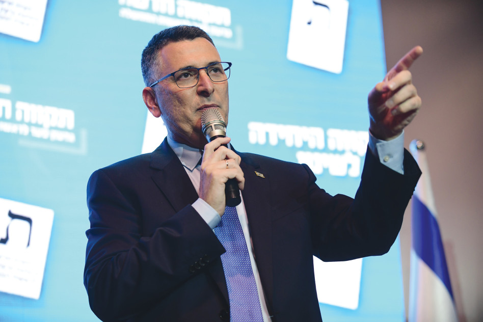 השוער. גדעון סער (צילום: תומר נויברג, פלאש 90)