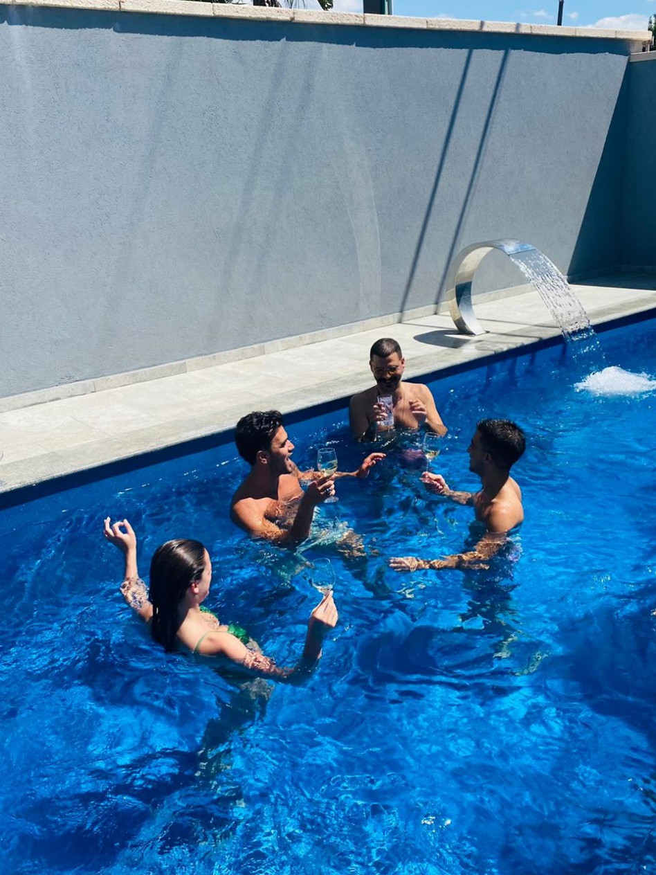 גל גברעם, תום חיימוב, דרור קונטנטו, אורן אסידו (צילום: באדיבות וילה נואר)