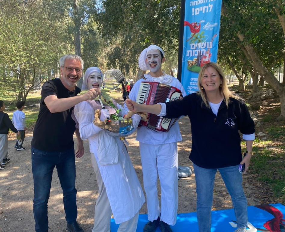 רעיה שורקי &nbsp;ובני דרייפוס (צילום: שלומית שביט, רשות הטבע והגנים)