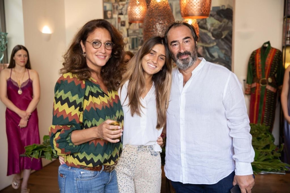 יונתן, אינדיאה ואלכסנדרה אבראמצי&rsquo;ק (צילום: נוי ערקובי)