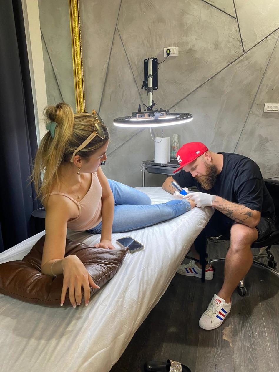 עדי ביטי (צילום: באדיבות ג'ון בוי טאטו)