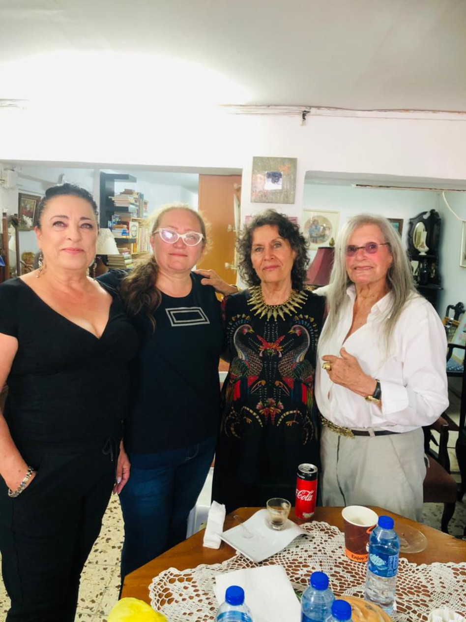 אילנה גור לאה פופר מרינה לויש ורינה דהן יו''ר העמותה (צילום: אווה בן גלים)
