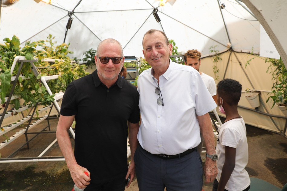 רון חולדאי ורוני דואק (צילום: אלעד מלכה)