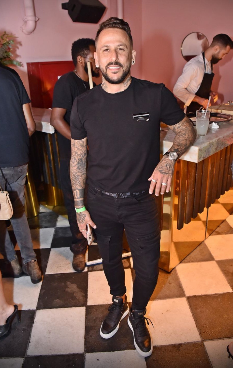 אסי בוזגלו (צילום: ארן חן צלמים)