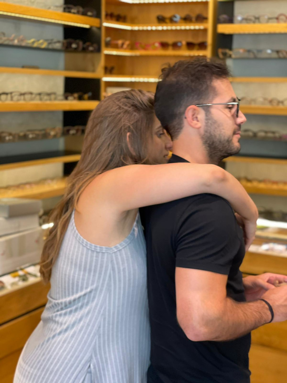 דנה זרמון, גיא ביטון (צילום: באדיבות רוח גבית)