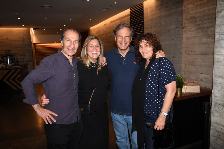 אורה ואיתן סטיבה ודפנה וששון גבאי (צילום: אביב חופי)