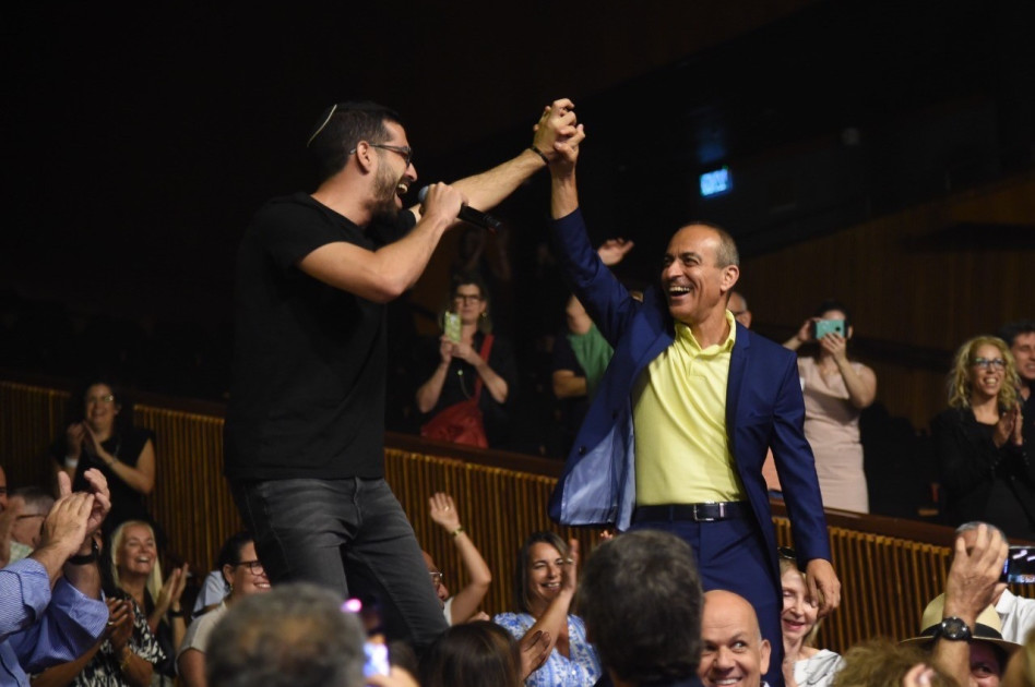 רוני גמזו וחנן בן ארי (צילום: אבי רוקח)