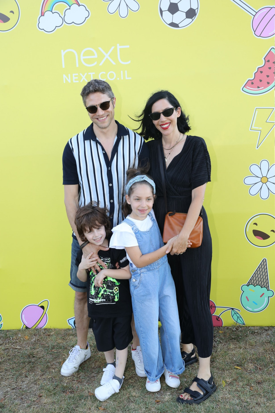 איגי וקסמן, עתי שולברג והילדים (צילום: רפי דלויה)