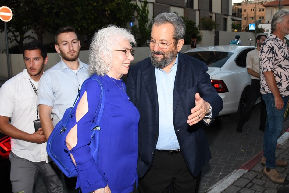 תמיד מאובטח. אהוד ברק ונילי פריאל (צילום: אביב חופי)