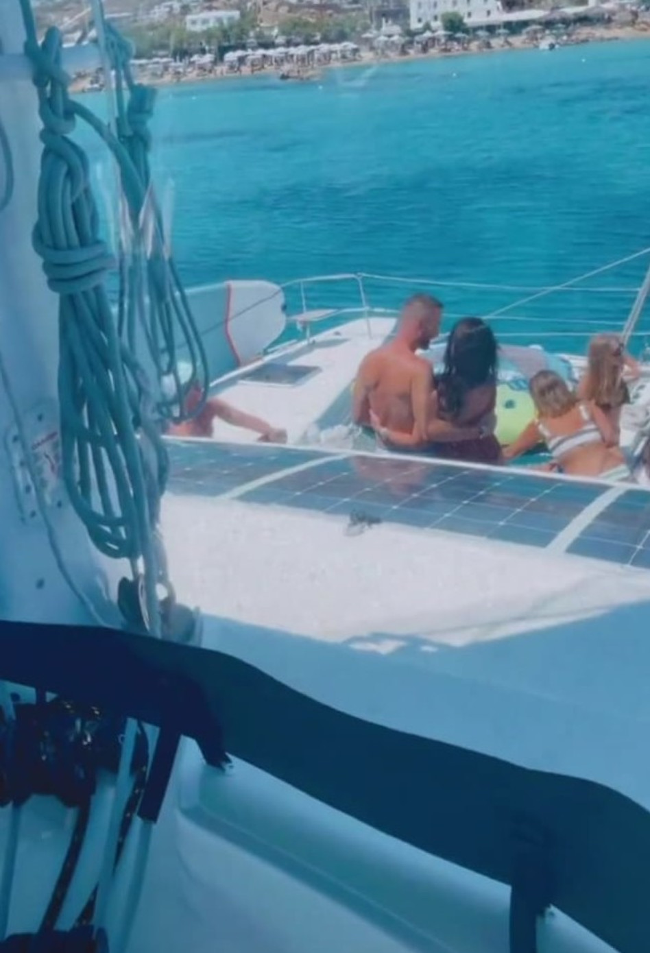 אורטל עמר, רון בן שחר (צילום: צילום מסך אינסטגרם)