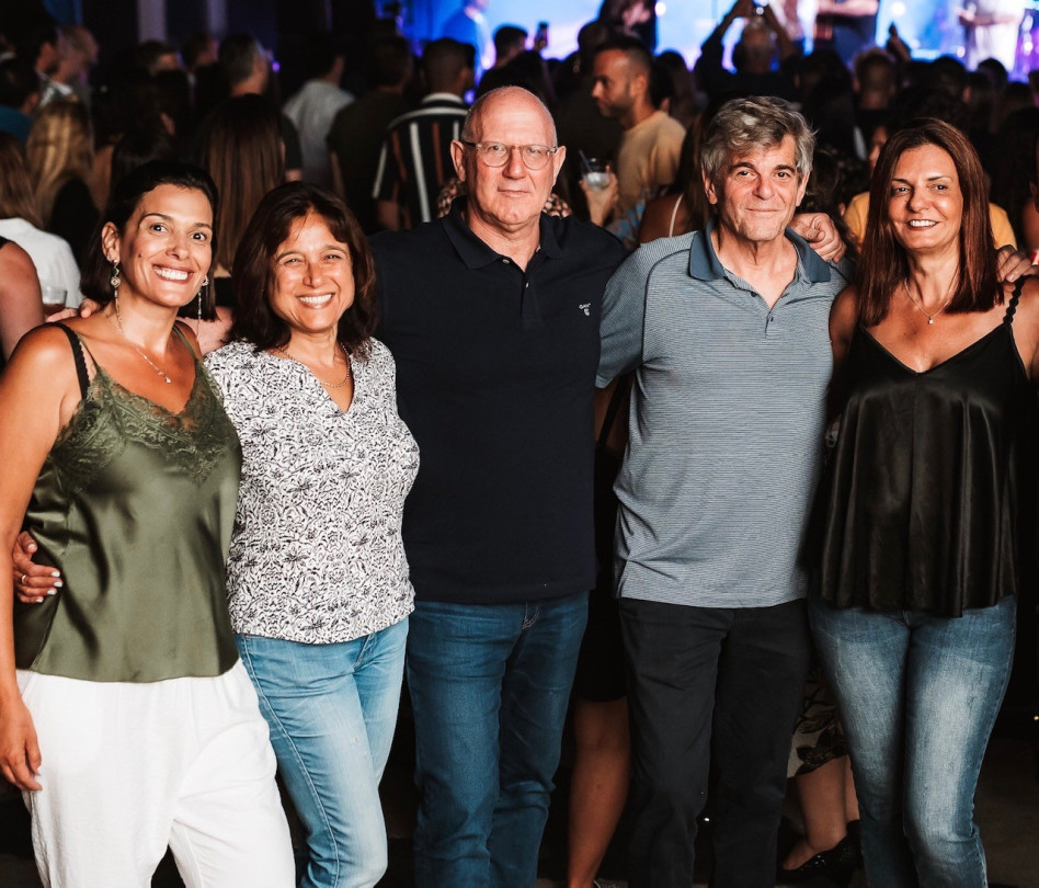 אורלי ברדה, צביקי פירון, צחי נרקיס, תמי פירון- סמורודינסקי ואלונית פלטין (צילום: אקליפס מדיה)