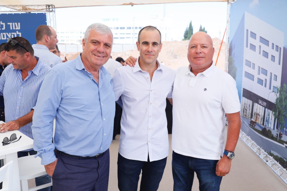 צחי סופרין, יואל וייס ואבי לוי (צילום: אלירן אביטל)