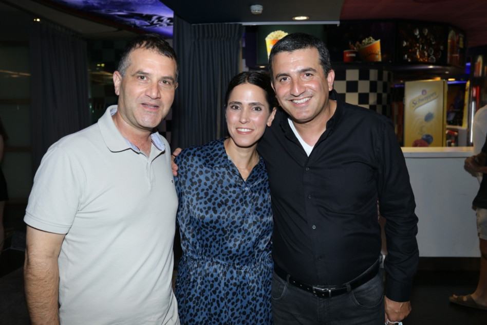 אבי אדרי, אדמית וקובי רגב (צילום: רפי דלויה)