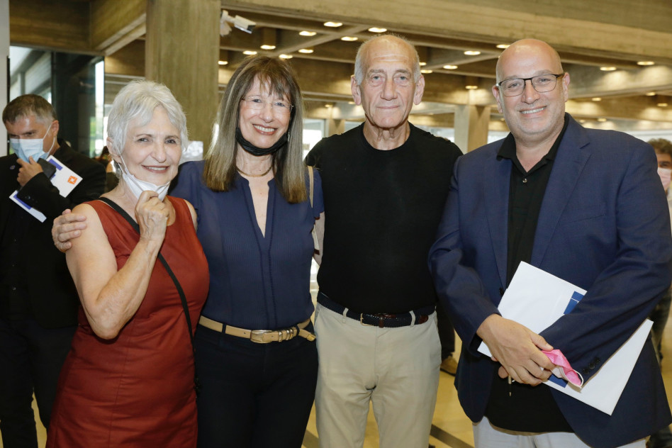 ערן נוימן אהוד אולמרט נילי כהן ועליזה אולמרט (צילום: יעל צור)